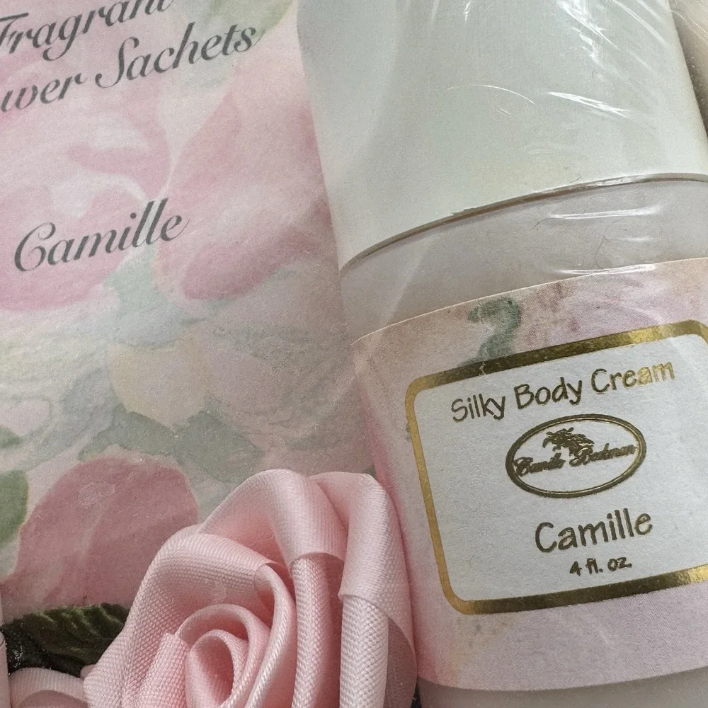 Vtg‎ Camille Beckman Bath Gift Set Bubble Bath Glycerin Hand Therapy Body Cream